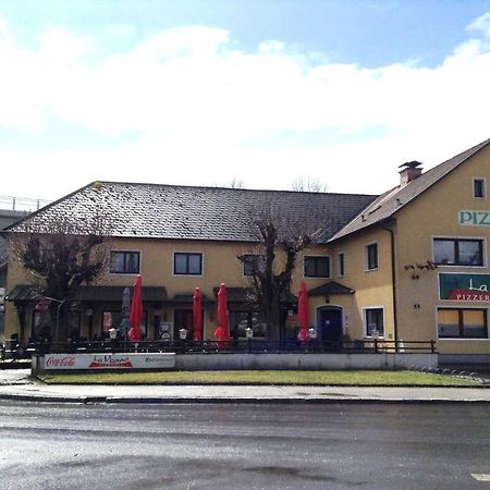 Pension La Mamma Aschach an der Donau Exterior photo